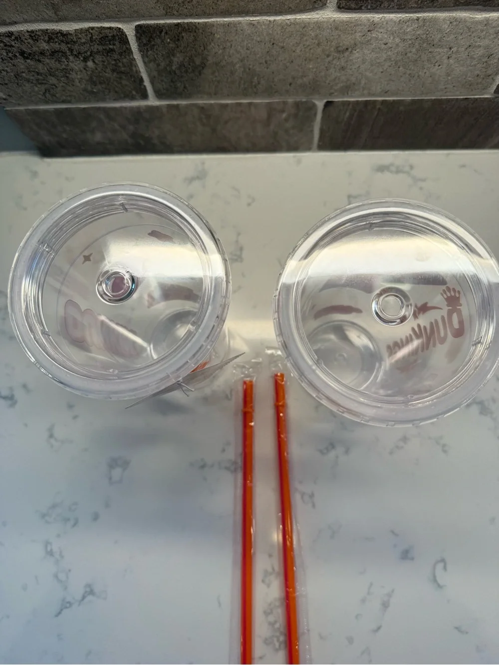 NEW Limited Edition Dunkin “DunKings” and “DunQueens” 24 oz Acrylic Tumbler Cups